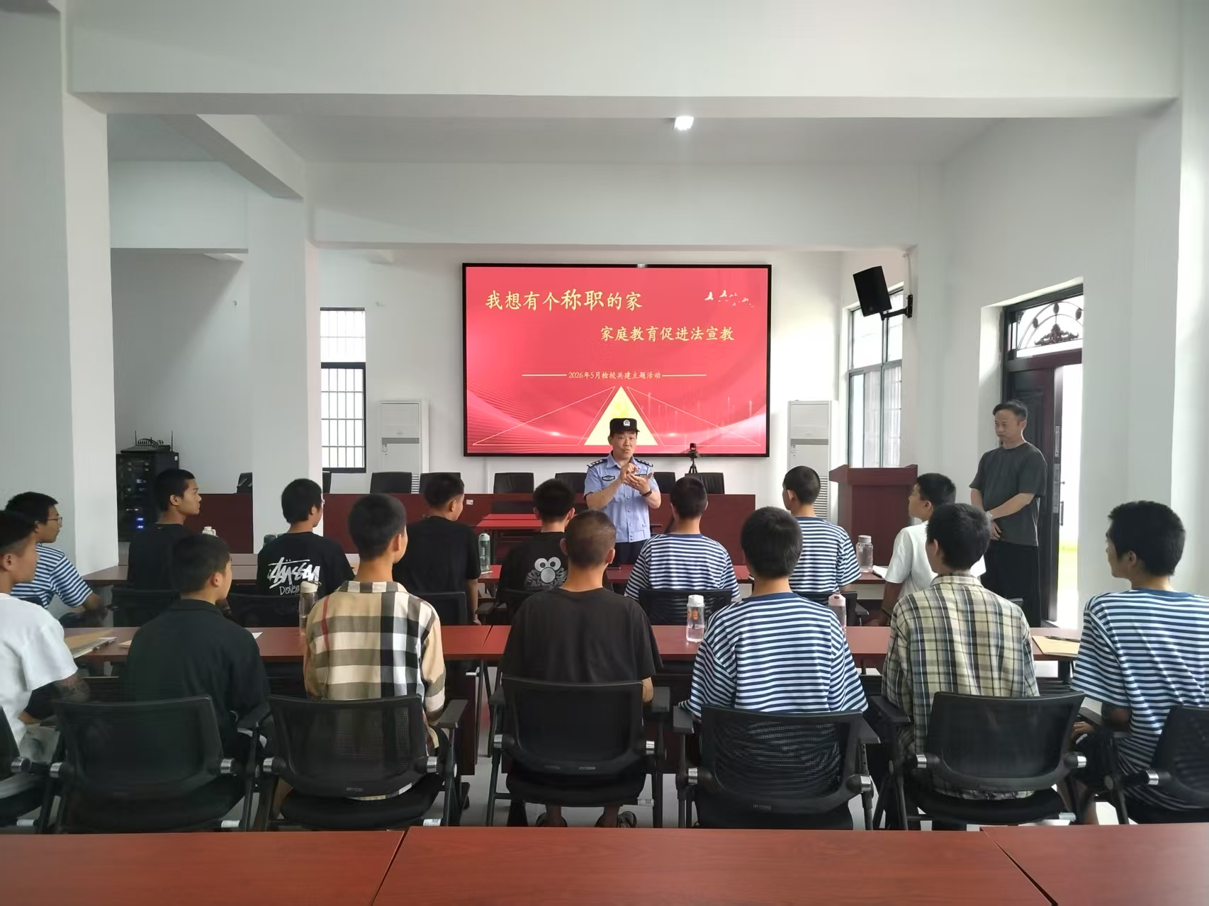 图片12.png